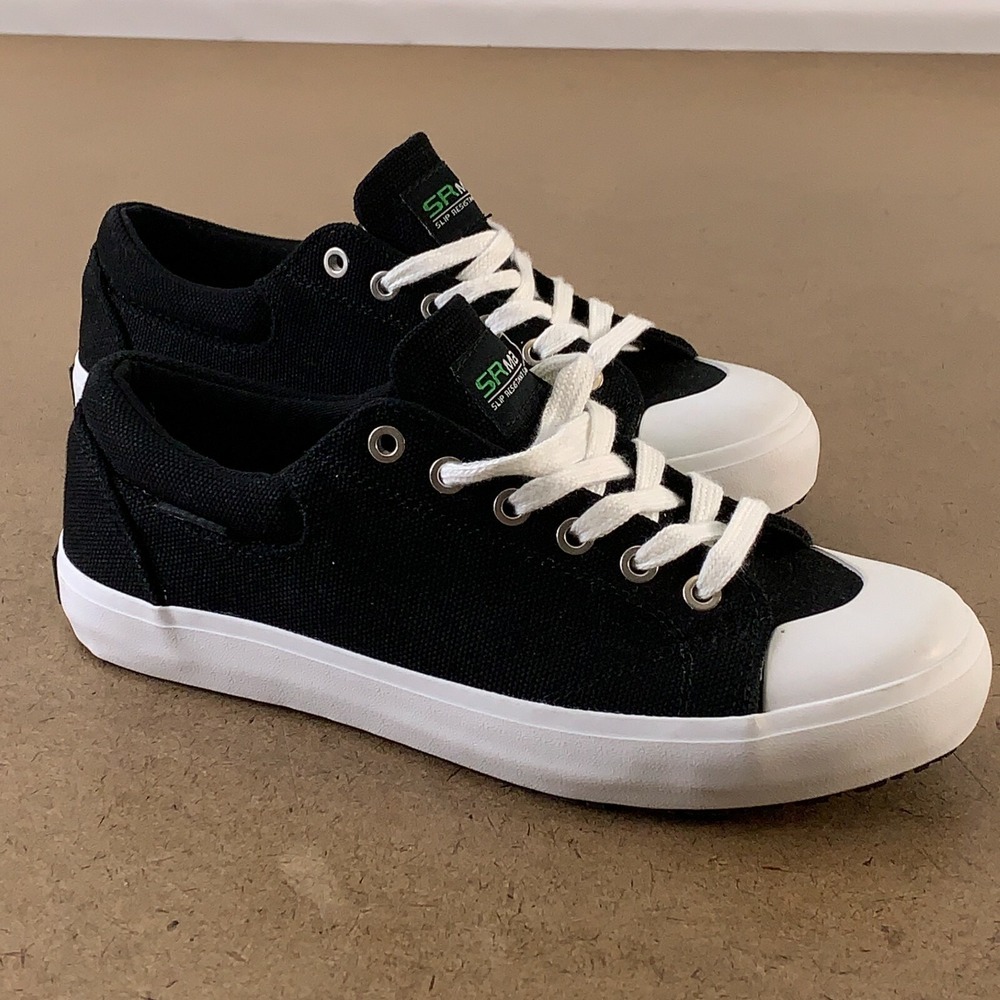 SR Max Women's 8 Black White SRM199 Berlin Skate Style Slip Resistant Shoes NWT